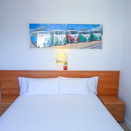 Solvi Hotel - Adults Only บิลาโนวา อิลา เจลตรู ภายนอก รูปภาพ